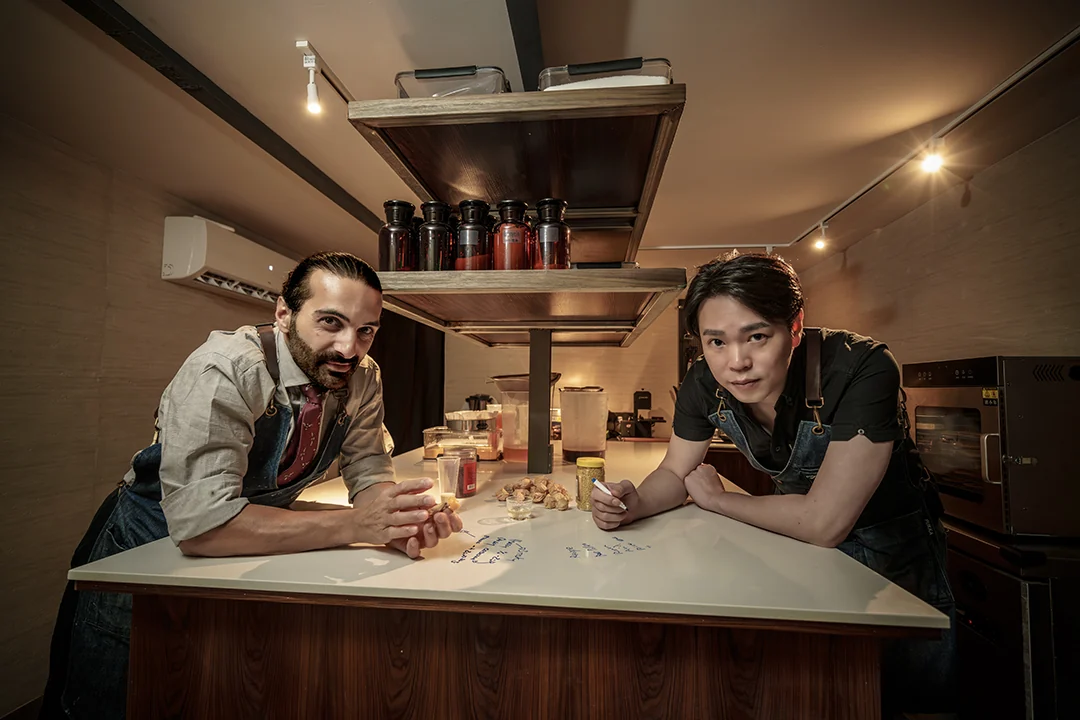 Reply Bar co-founders Luca Cinalli and Sam Kuan
